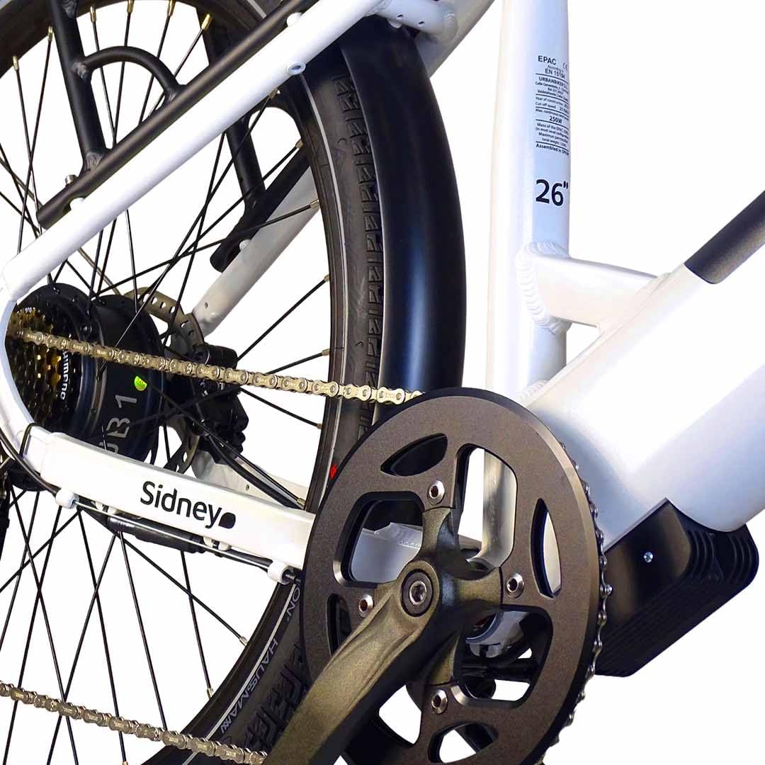 URBANBIKER Vélo électrique Ville Sidney,Blanc, 26". Batterie Lithium (cellules Samsung) ION 540 Wh (15 Ah 36 V), 7 Vitesses. Freins hydrauliques. – Image 4